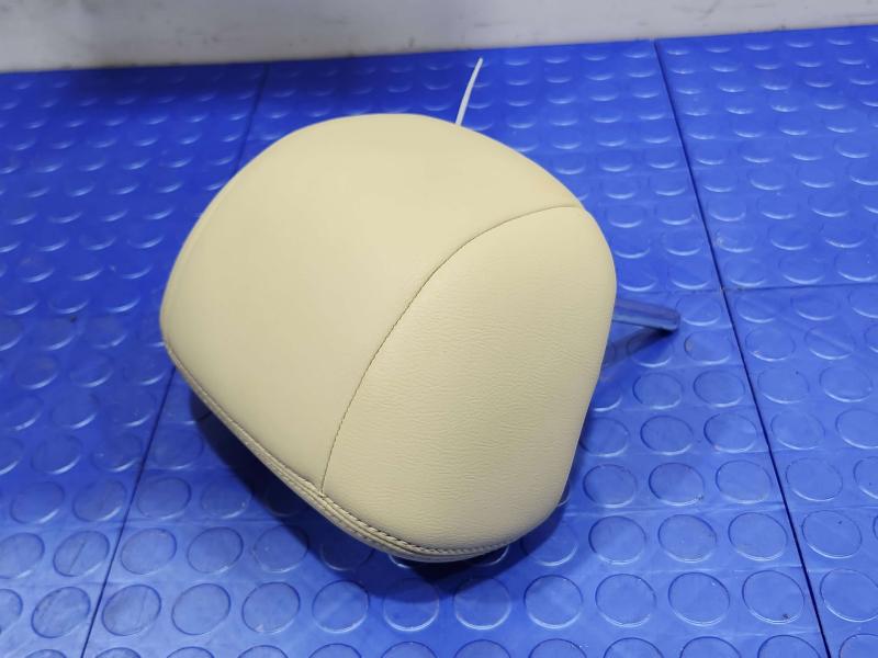 2015 Nissan Murano Headrest