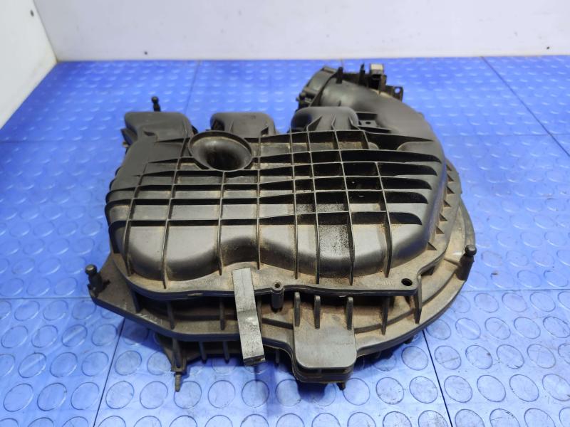 2012 Dodge Grand Caravan Intake Manifold