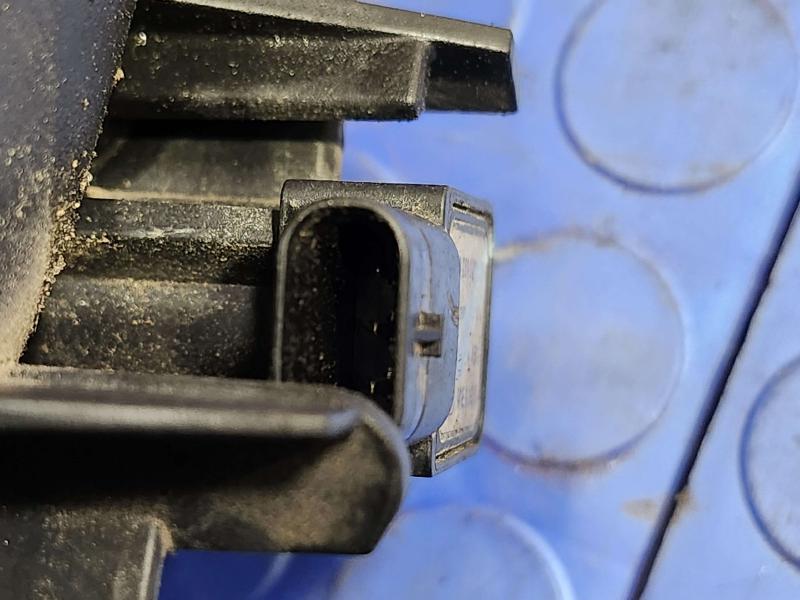 2012 Dodge Grand Caravan Intake Manifold