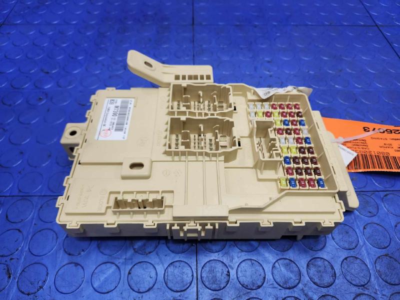 2019-2021 Kia Forte Instrument Panel Junction Block Genuine OEM 91950-M7390