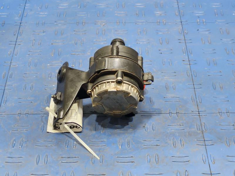 2016 Volkswagen Golf Coolant Pump