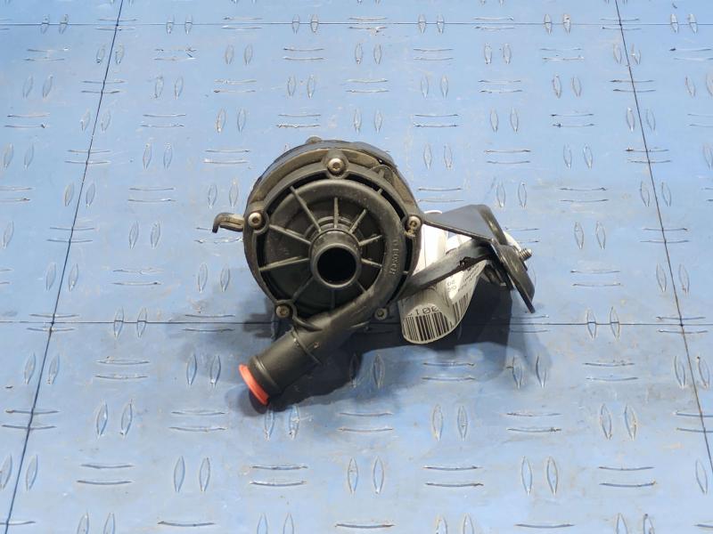 2016 Volkswagen Golf Coolant Pump