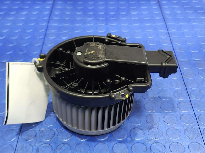 2016 Honda Fit Blower Motor