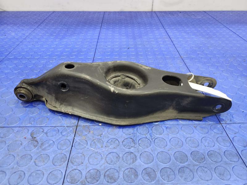 2013 Chrysler 300 Lower Control Arm Rr
