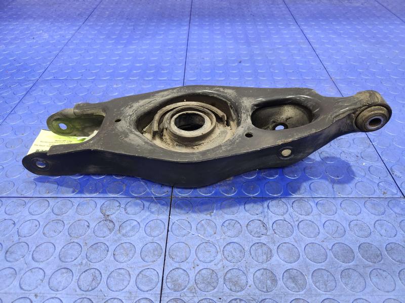 2013 Chrysler 300 Lower Control Arm Rr