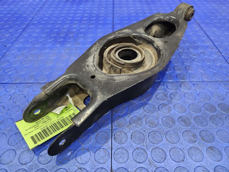 2013 Chrysler 300 Lower Control Arm Rr