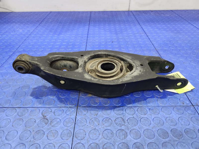 2013 Chrysler 300 Lower Control Arm Rr