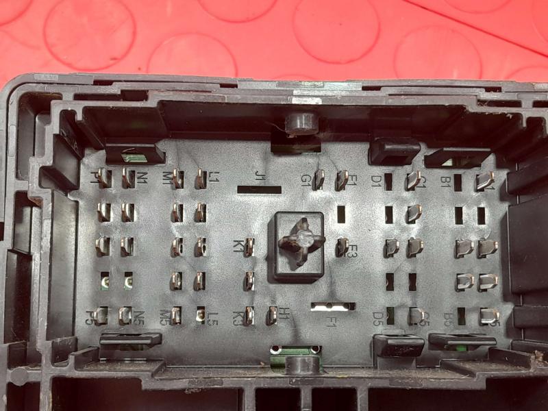 2008 Chevrolet Silverado 1500 Cabin Fuse Box