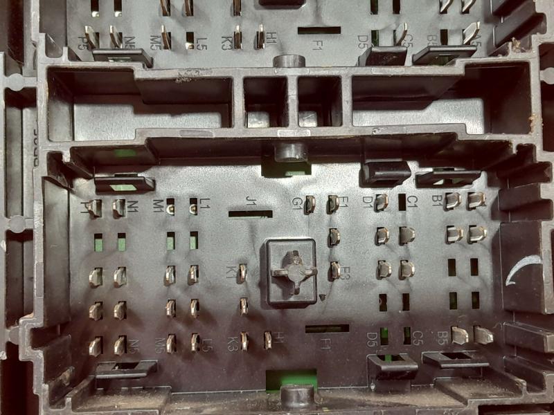 2008 Chevrolet Silverado 1500 Cabin Fuse Box