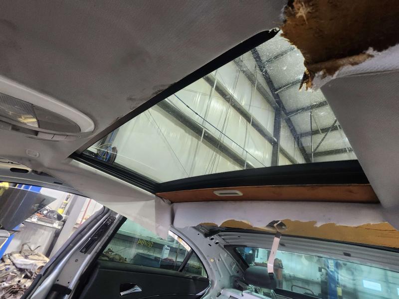 2006 Mercedes CLS-Class Roof Glass (Glass Only)