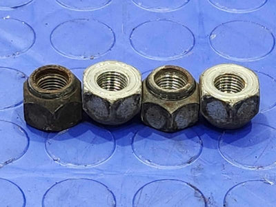 2014 Nissan Versa Lug Nuts