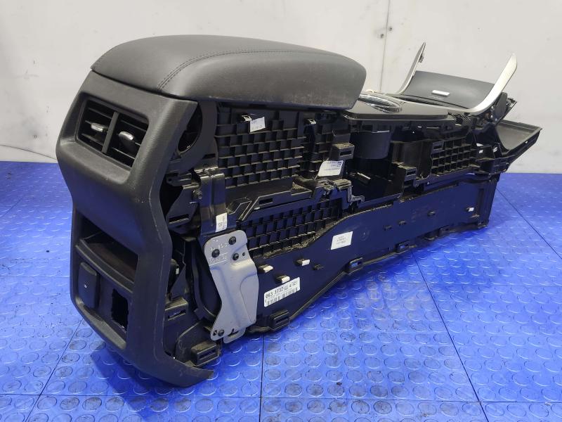 2016 Ford Edge Front Console