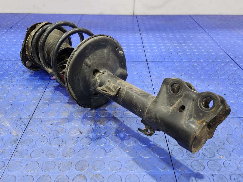 2011 Toyota Corolla Strut Assembly