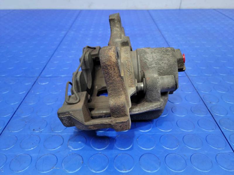 2009 Volkswagen Tiguan Caliper