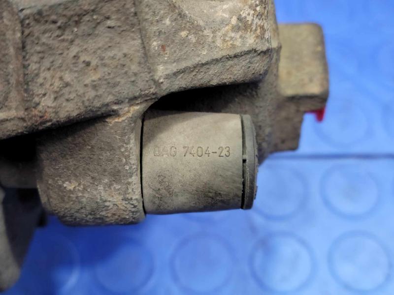 2009 Volkswagen Tiguan Caliper