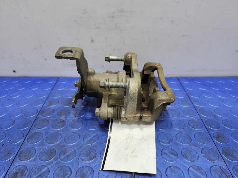 2017 Kia Niro Caliper