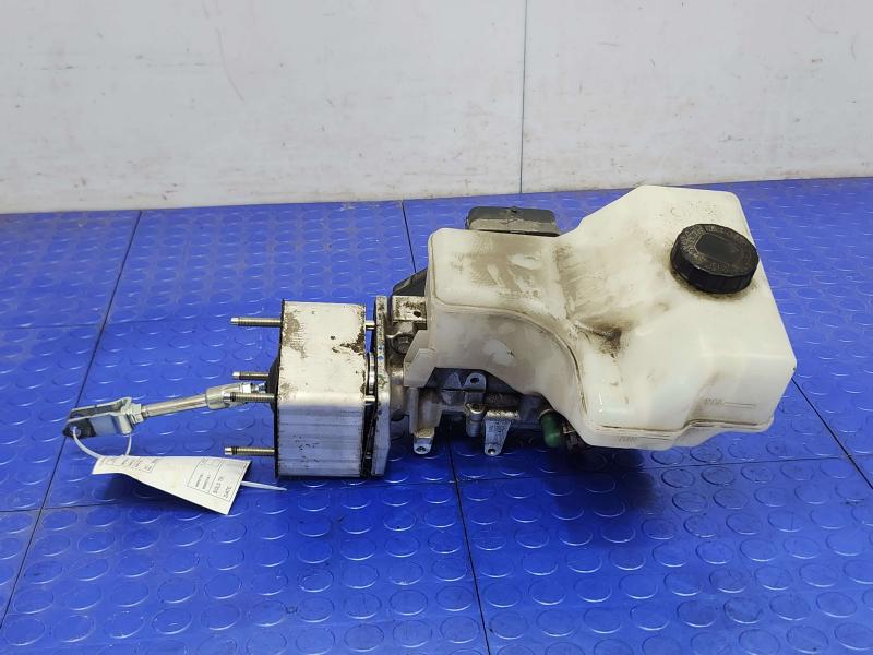 2019 Nissan Titan Master Cylinder