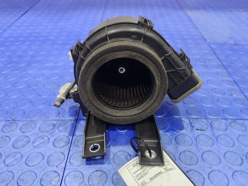 2017 Toyota Prius Blower Motor
