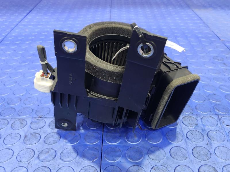 2017 Toyota Prius Blower Motor