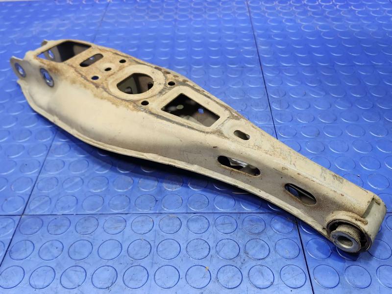2019 GMC Terrain Lower Control Arm Rr