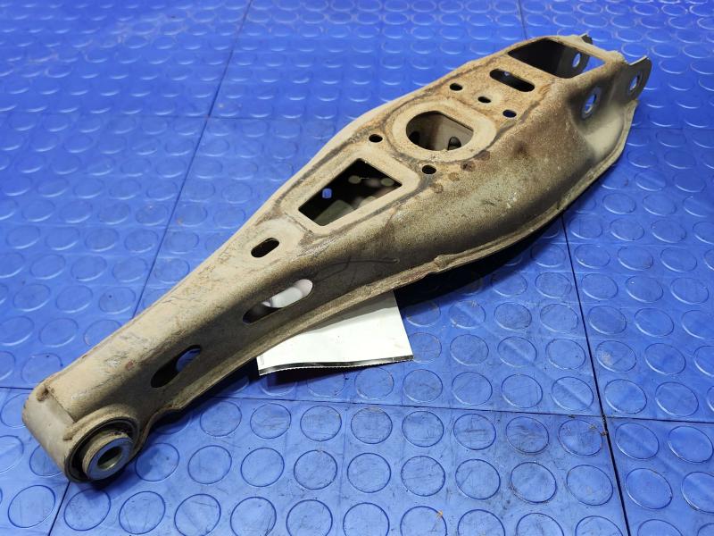 2019 GMC Terrain Lower Control Arm Rr