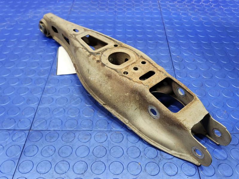 2019 GMC Terrain Lower Control Arm Rr