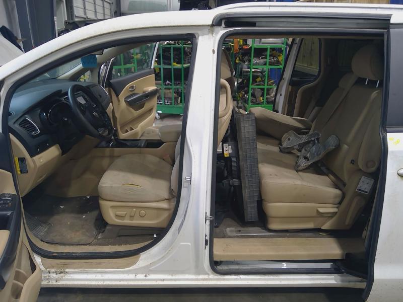 2016 Kia Sedona Center Pillar