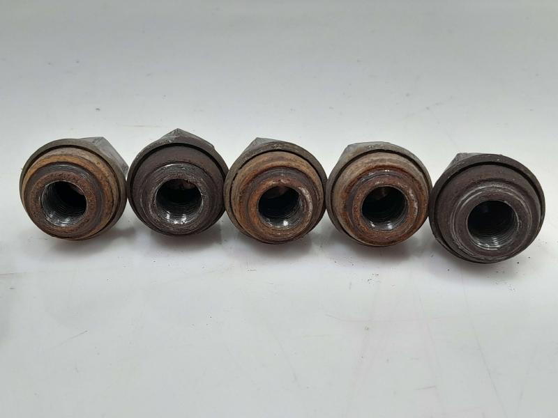2015 Ram 1500 Lug Nuts