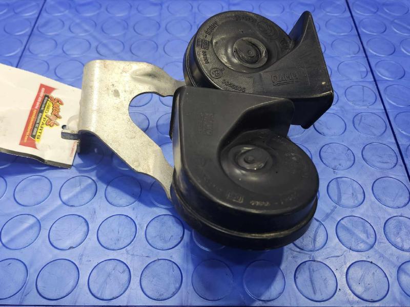 2011 Buick LaCrosse Horn
