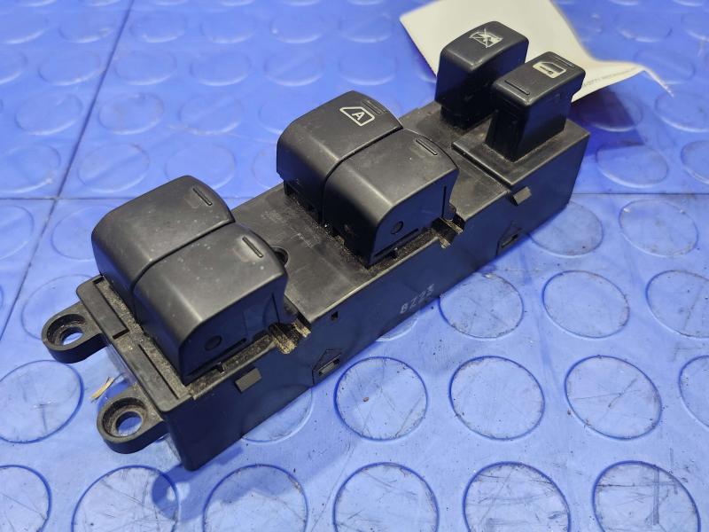 2009-2010 Subaru Forester Master Window Switch Assembly Genuine OEM 83071FG070
