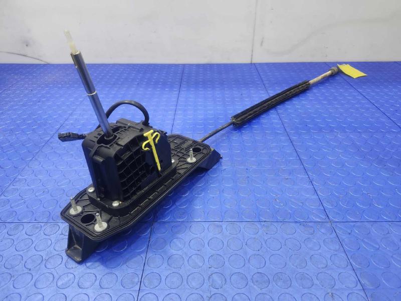 2013 Volkswagen Jetta Floor Shifter