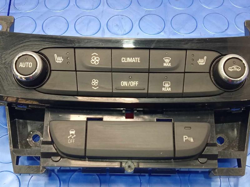 2017 Buick LaCrosse Heater A/C Control