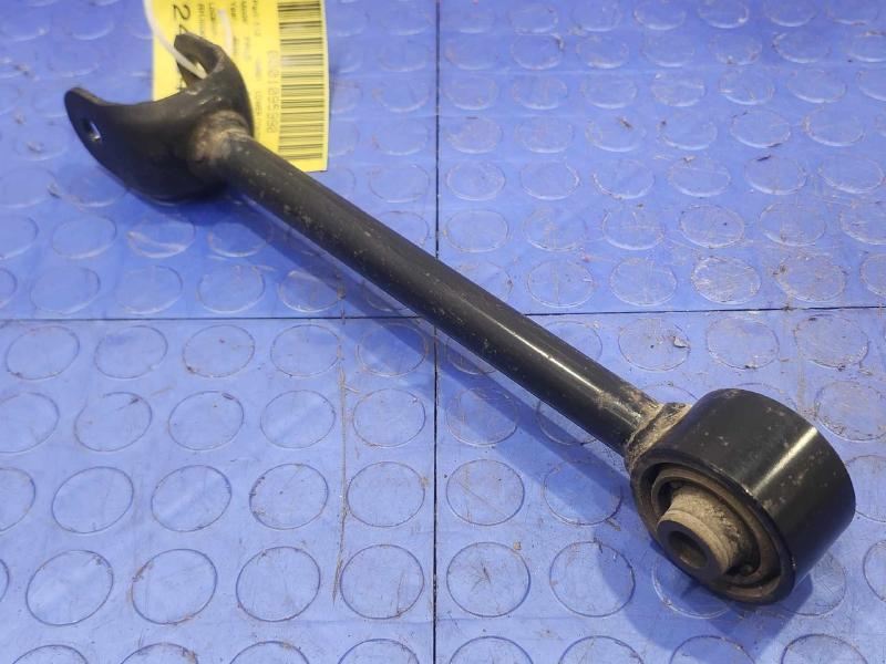 2016 Toyota Prius Lower Control Arm Rr