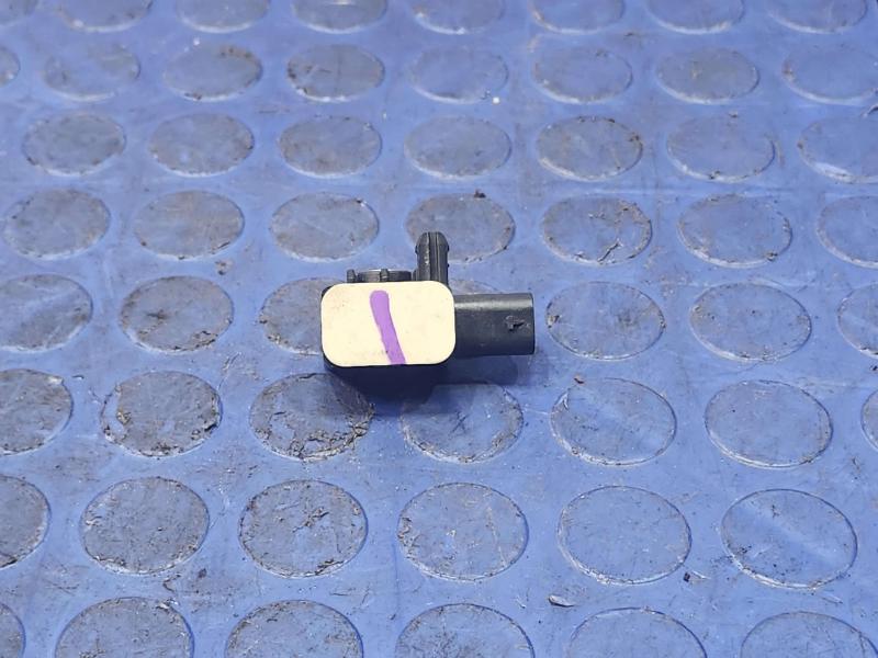 2011-2020 Dodge Durango Crash Impact Sensor Genuine OEM Part 56054085AA