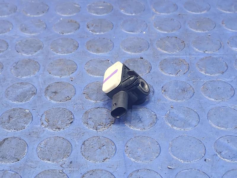 2011-2020 Dodge Durango Crash Impact Sensor Genuine OEM Part 56054085AA