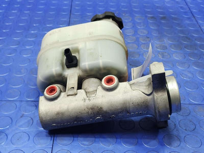 2016 Chevrolet Silverado 1500 Master Cylinder