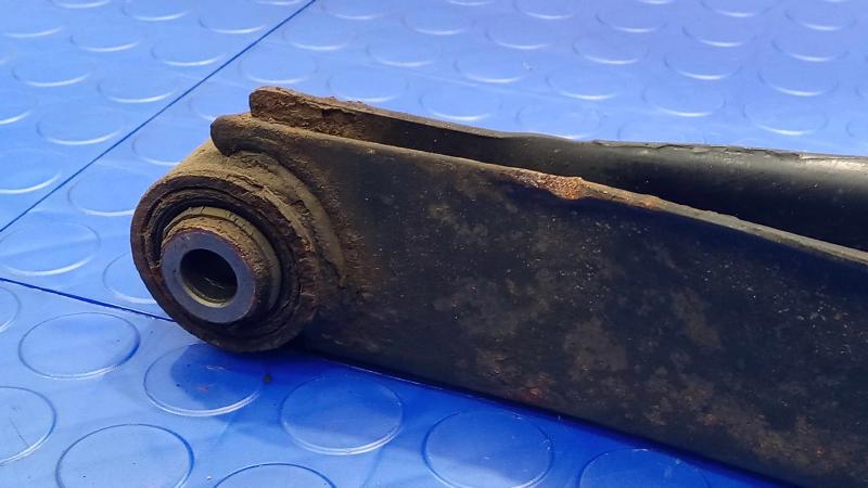 2011 Subaru Forester Lower Control Arm Rr