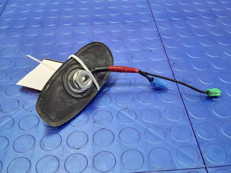 2013 Infiniti FX35 Antenna
