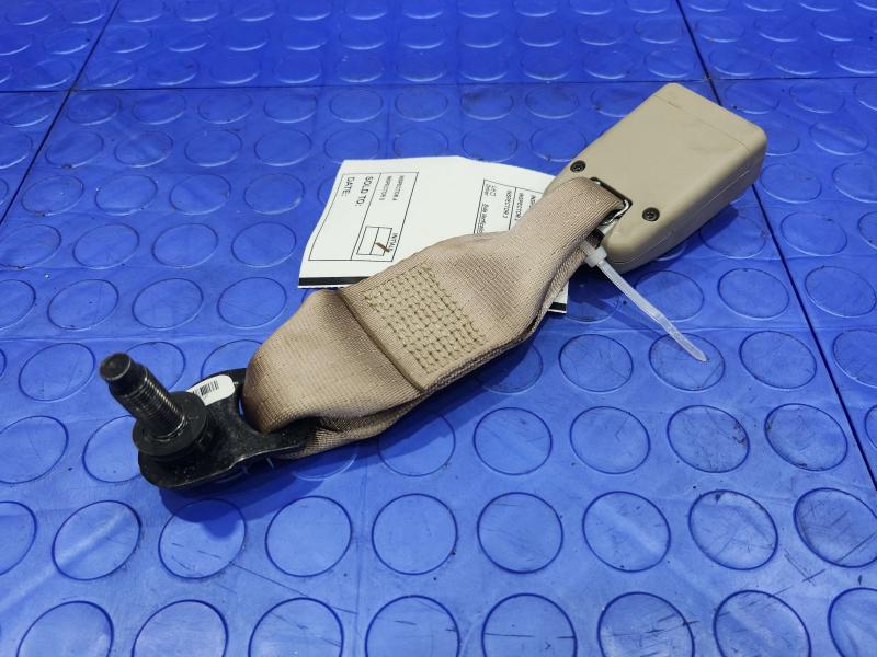 2011 Kia Sorento Rear Seat Belt