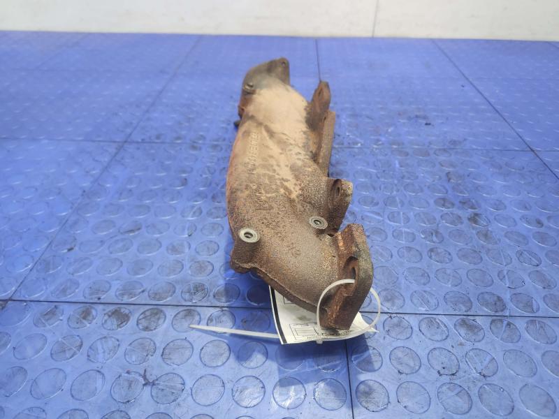 2011 Ford F-150 Exhaust Manifold