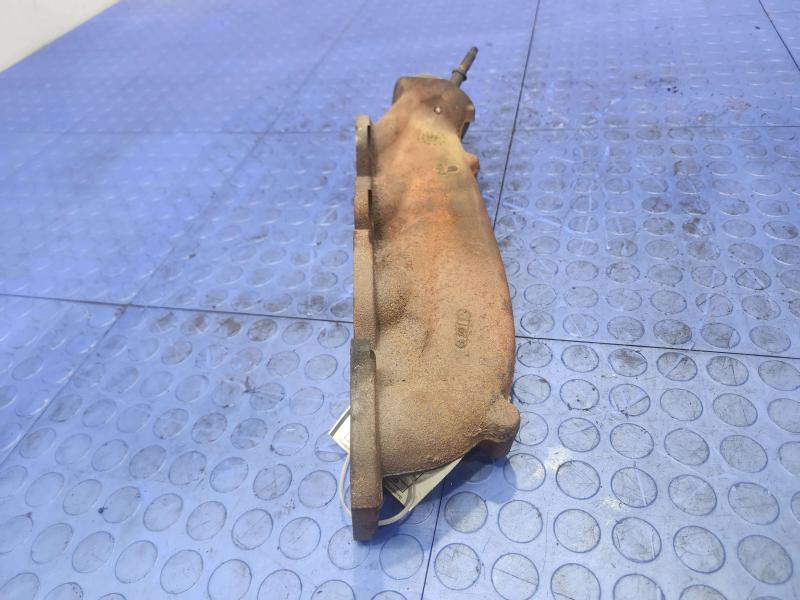 2011 Ford F-150 Exhaust Manifold