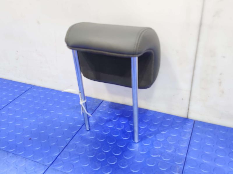 2014 Chevrolet Spark Headrest