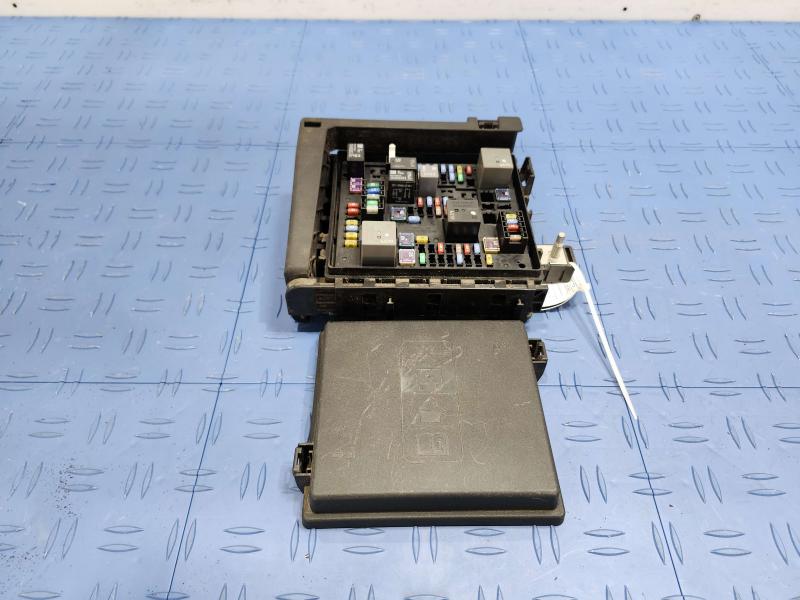 2017 GMC Acadia Engine Fuse Box