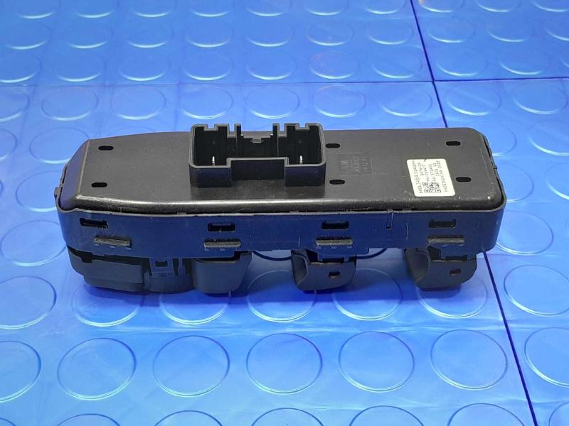 2023 Chevrolet Trailblazer Door Switch Front