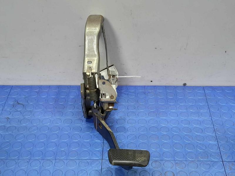 2013-2018 Toyota RAV4 Brake Pedal Assembly Genuine OEM Part 47110-42230