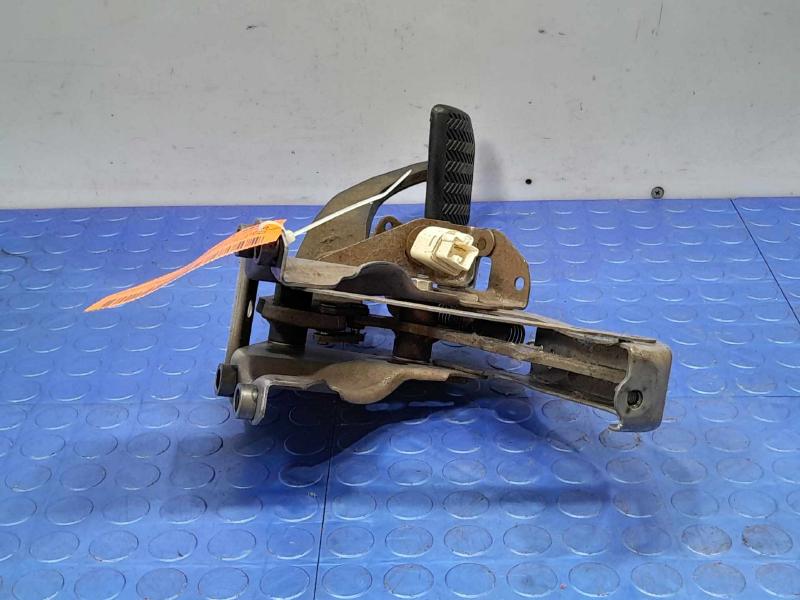 2013-2018 Toyota RAV4 Brake Pedal Assembly Genuine OEM Part 47110-42230