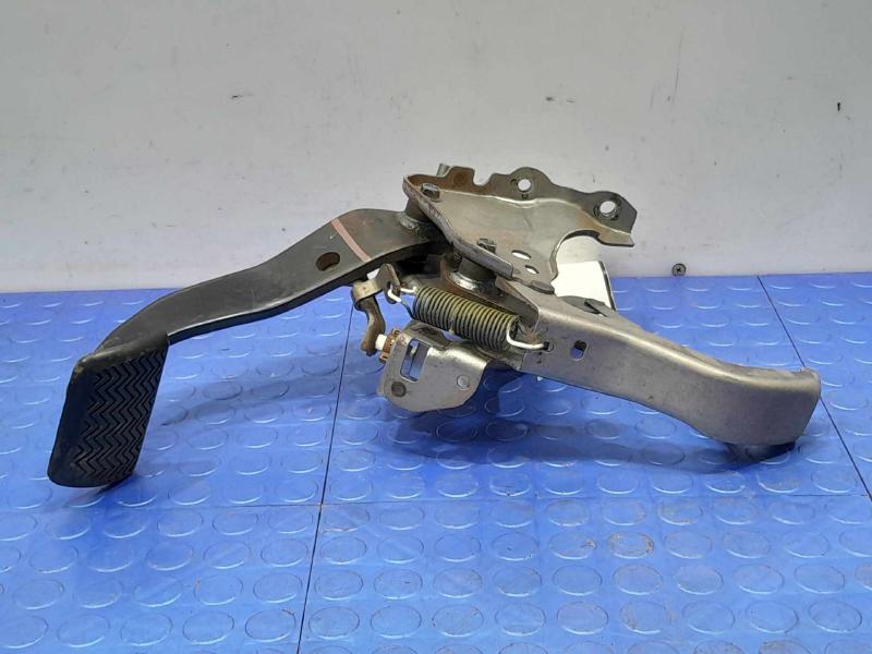 2013-2018 Toyota RAV4 Brake Pedal Assembly Genuine OEM Part 47110-42230