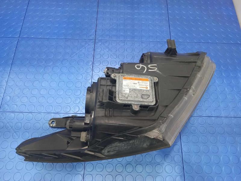 2015 Hyundai Santa Fe Headlamp Assembly