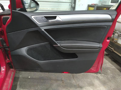 2015 Volkswagen Golf Front Door Trim Panel