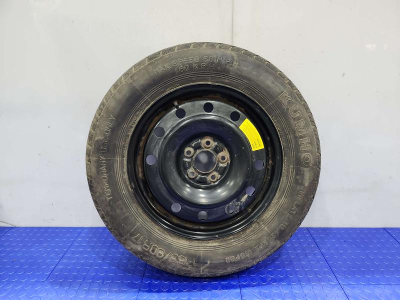 2017 Kia Sorento Wheel